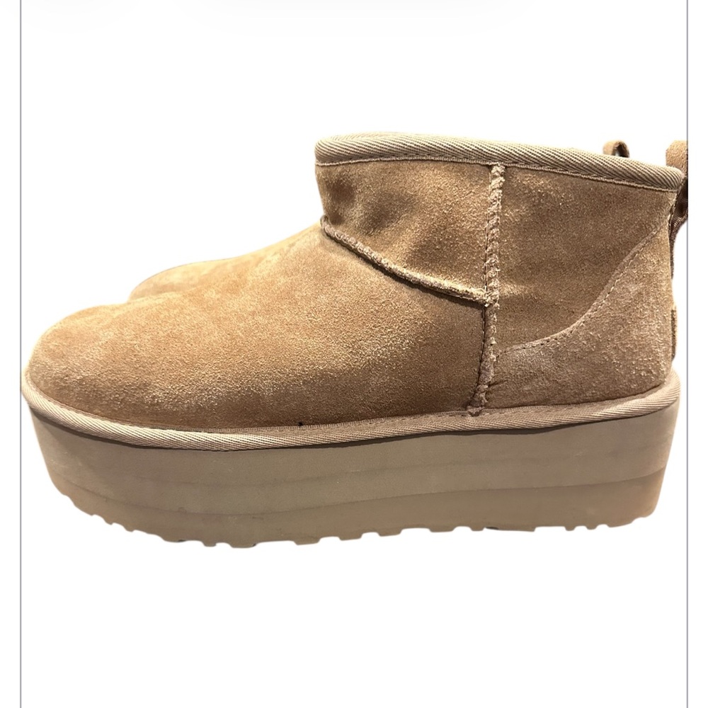UGG Classic Ultra Mini Platform Boots in Chestnut Size 10 - Picture 4 of 13